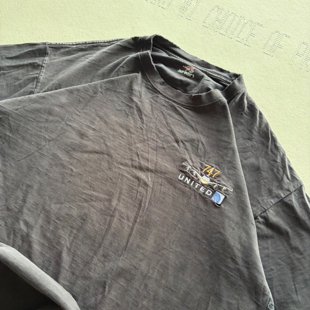 Y2K Hanes United Airlines 747 T-shirt